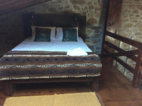 Hotels in Castelo Mendo